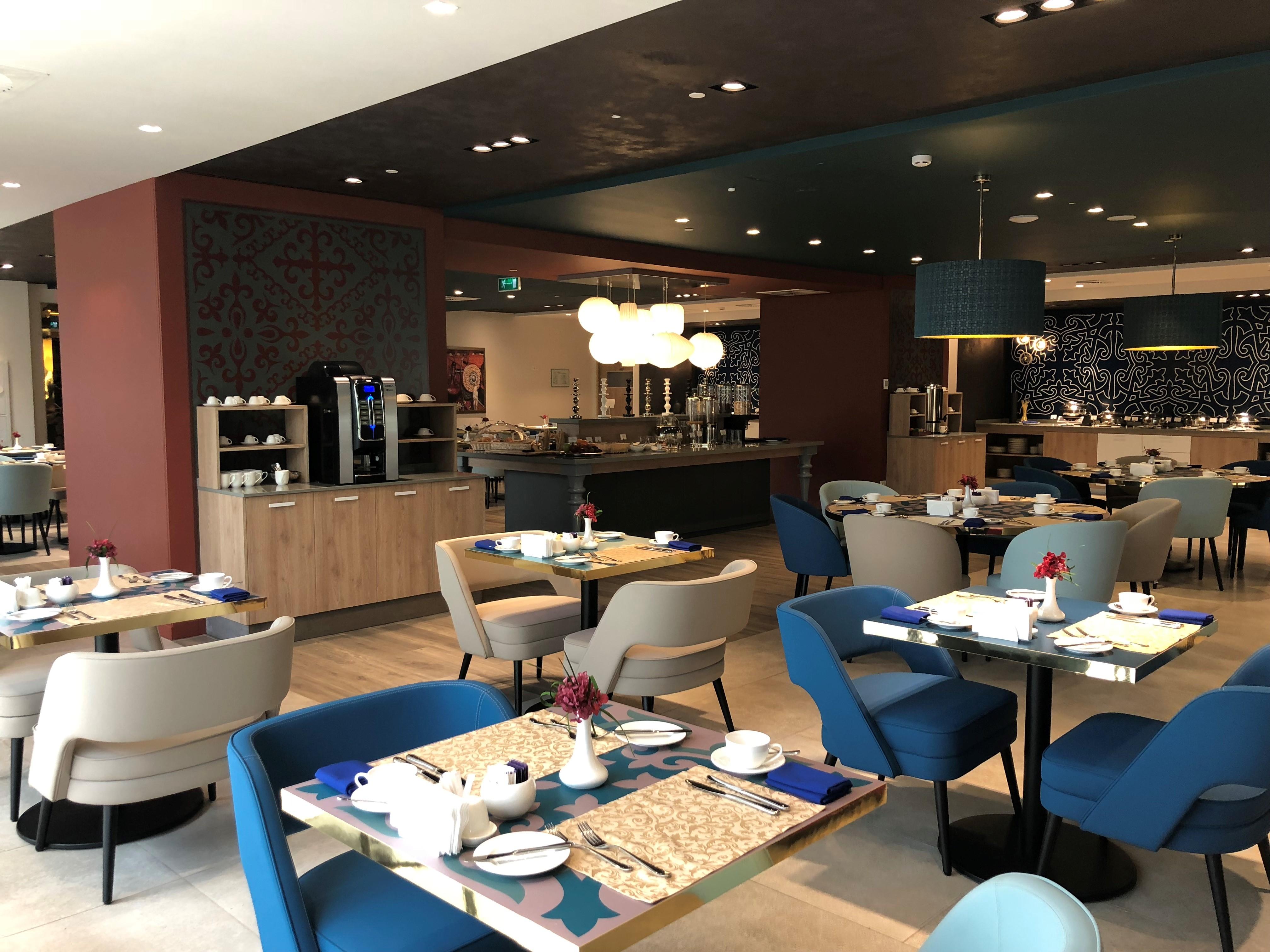Mercure Almaty City Center Extérieur photo